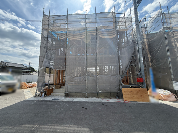 京田辺市薪、新築一戸建ての外観画像です