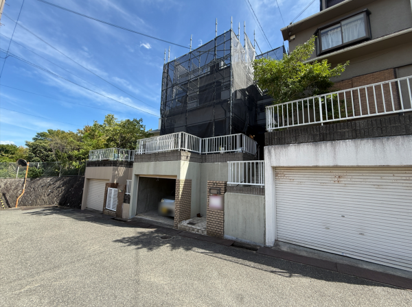 枚方市藤阪元町、中古一戸建ての外観画像です