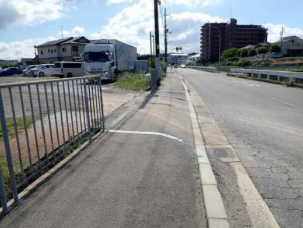 枚方市長尾荒阪、土地の画像です