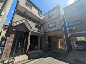 交野市倉治、中古一戸建ての外観画像です