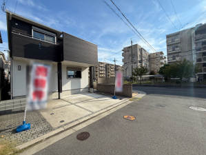 交野市梅が枝、中古一戸建ての外観画像です