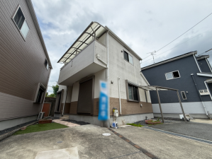 枚方市長尾台、中古一戸建ての外観画像です
