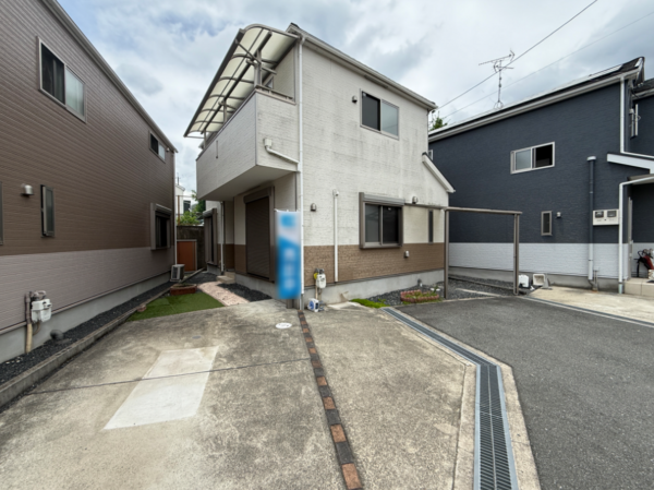 枚方市長尾台、中古一戸建ての外観画像です