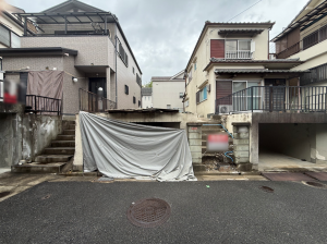 枚方市藤阪東町、土地の前面道路を含む現地写真画像です