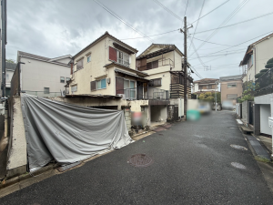 枚方市藤阪東町、土地の前面道路を含む現地写真画像です