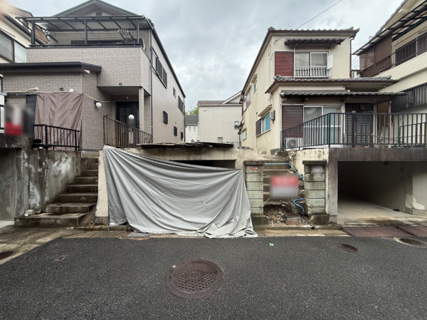 枚方市藤阪東町、土地の前面道路を含む現地写真画像です