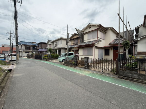京田辺市薪、土地の前面道路を含む現地写真画像です