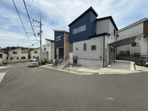 京田辺市薪、中古一戸建ての外観画像です