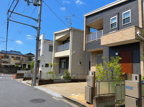 交野市郡津、中古一戸建ての外観画像です