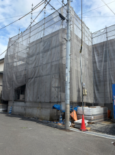 枚方市長尾家具町、新築一戸建ての前面道路を含む現地写真画像です