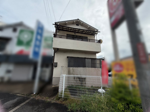 枚方市野村中町、収益物件/店舗付住宅の外観画像です