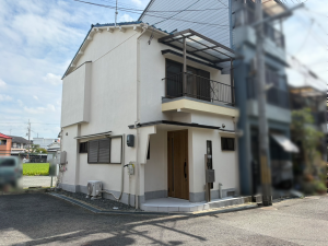交野市郡津、中古一戸建ての外観画像です