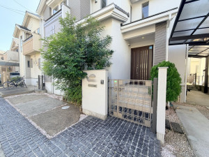 京田辺市山手西、中古一戸建ての画像です