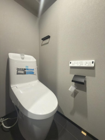 福岡市中央区小笹、中古マンションのトイレ画像です