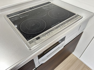 福岡市中央区高砂、中古マンションのキッチン画像です