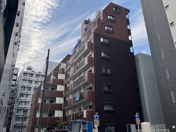福岡市中央区高砂、中古マンションの外観画像です