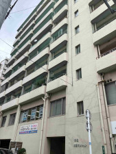福岡市中央区薬院、中古マンションの外観画像です
