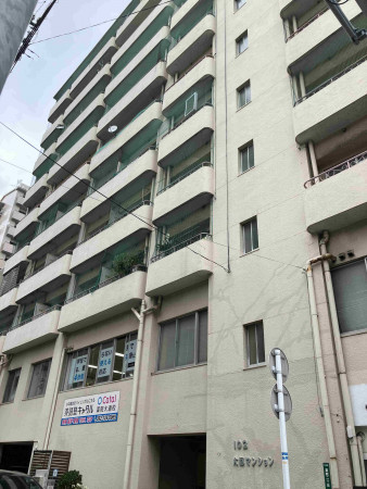 福岡市中央区薬院、中古マンションの外観画像です