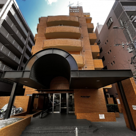 福岡市中央区大名、中古マンションの外観画像です