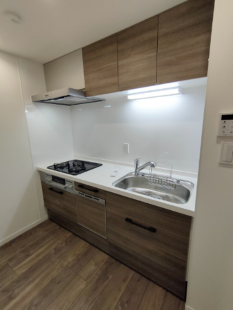 福岡市中央区浄水通、中古マンションのキッチン画像です
