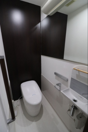 福岡市中央区今泉、中古マンションのトイレ画像です