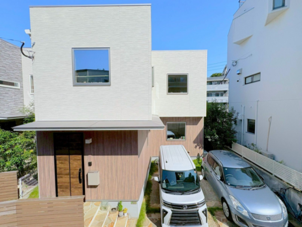 福岡市中央区谷、中古一戸建ての外観画像です