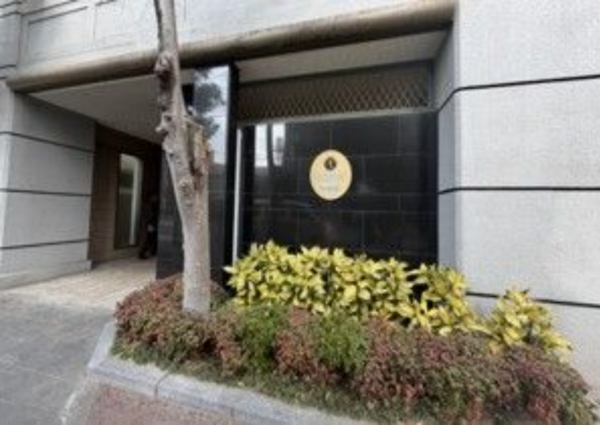 福岡市中央区鳥飼、中古マンションの外観画像です