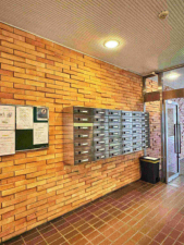 福岡市中央区平尾、中古マンションのエントランス画像です