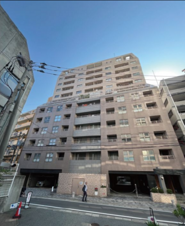 福岡市中央区今泉、中古マンションの外観画像です