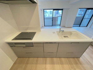 福岡市中央区港、中古マンションのキッチン画像です