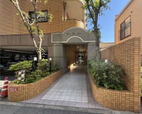 福岡市中央区荒戸、中古マンションのエントランス画像です