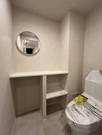 福岡市中央区笹丘、中古マンションのトイレ画像です