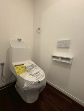 福岡市南区、中古マンションのトイレ画像です