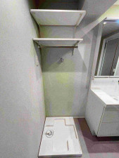 福岡市中央区薬院、中古マンションの洗面画像です