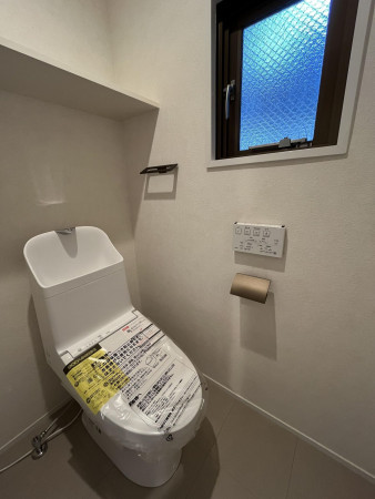 福岡市中央区荒戸、中古マンションのトイレ画像です