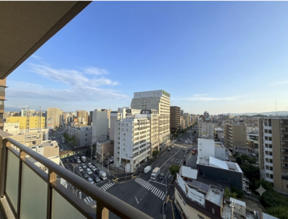福岡市中央区平尾、中古マンションの外観画像です