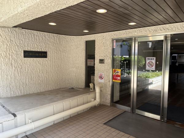 福岡市中央区大手門、中古マンションのエントランス画像です