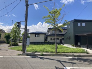 秋田市東通、土地の画像です