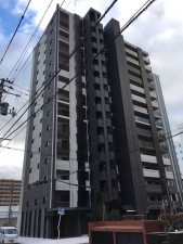 秋田市中通、マンションの画像です