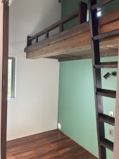 秋田市桜台、中古一戸建ての子ども部屋画像です