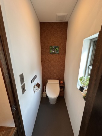 秋田市桜台、中古一戸建てのトイレ画像です