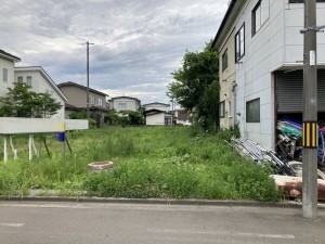 秋田市楢山南中町、土地の画像です