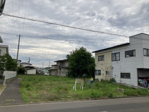 秋田市楢山南中町、土地の画像です
