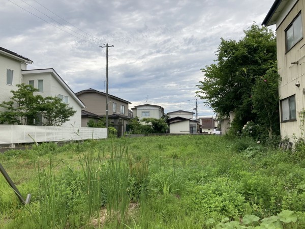 秋田市楢山南中町、土地の画像です