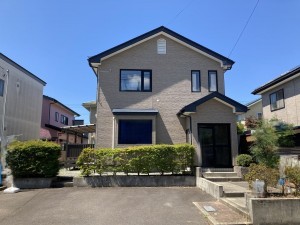 秋田市大平台、中古一戸建ての外観画像です