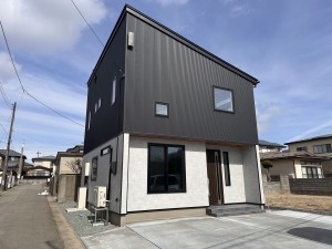 秋田市飯島文京町、新築一戸建ての画像です