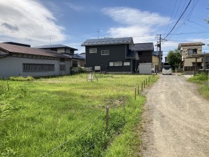 秋田市牛島東、土地の画像です