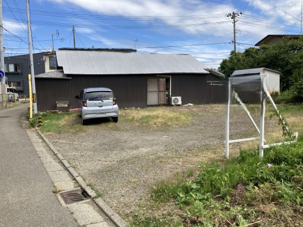 秋田市牛島東、土地の画像です