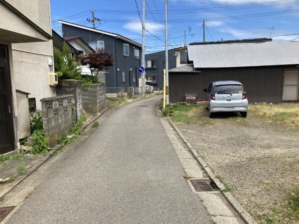 秋田市牛島東、土地の画像です