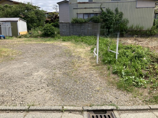 秋田市牛島東、土地の画像です